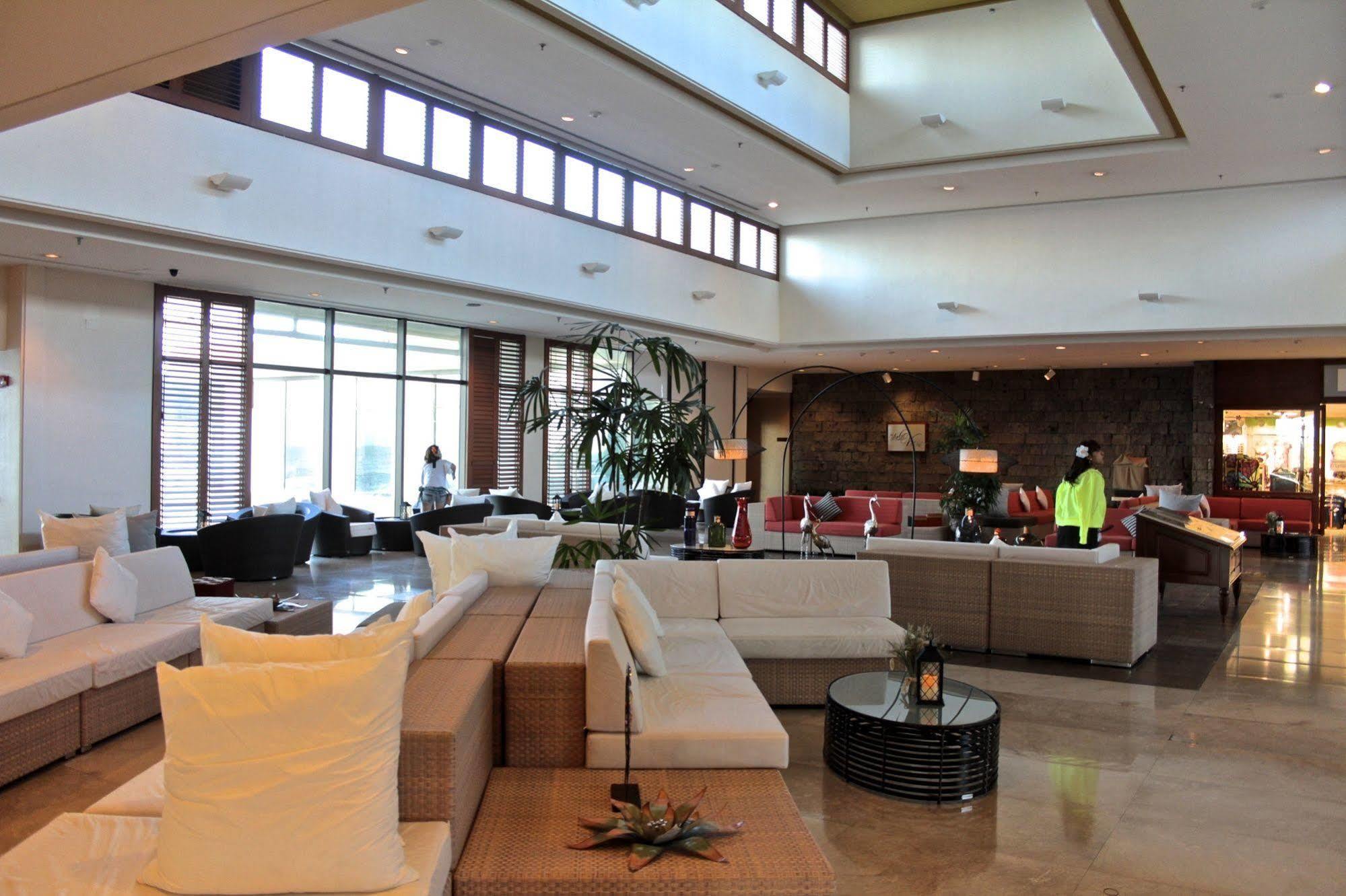 Pacific Star Resort & Spa Tamuning Eksteriør billede